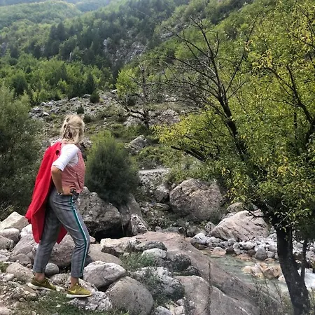 Oda ve Kahvaltı Renaissance Shkodër
